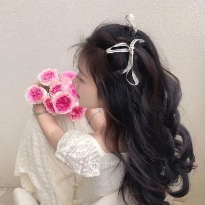 蒙娜丽莎与血月